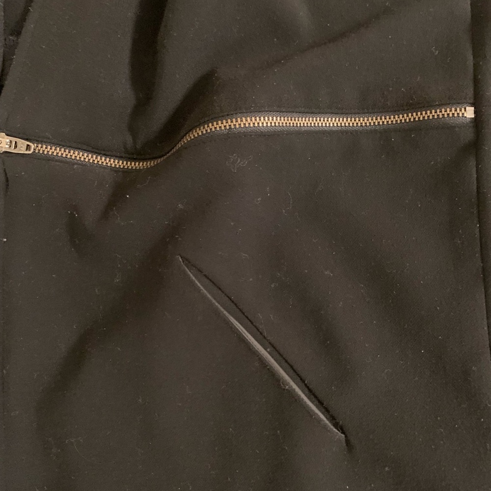 Long black vest, size M - Picture 2 of 3